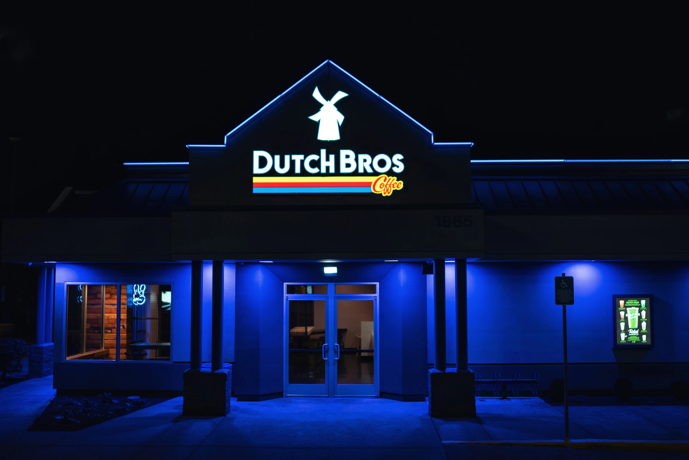 Dutch Bros Coffee West Linn At Night